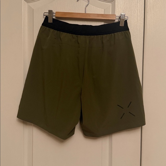 Ten Thousand INTERVAL SHORT NEXT-LEVEL VERSATILITY - Picture 9 of 12